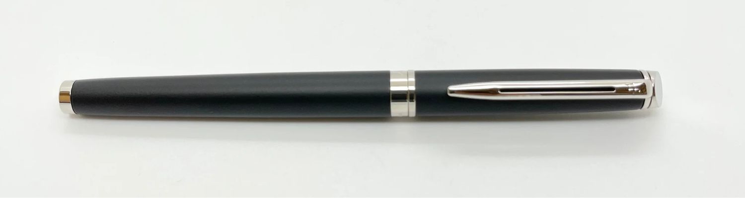Waterman hémisphère argent fermer