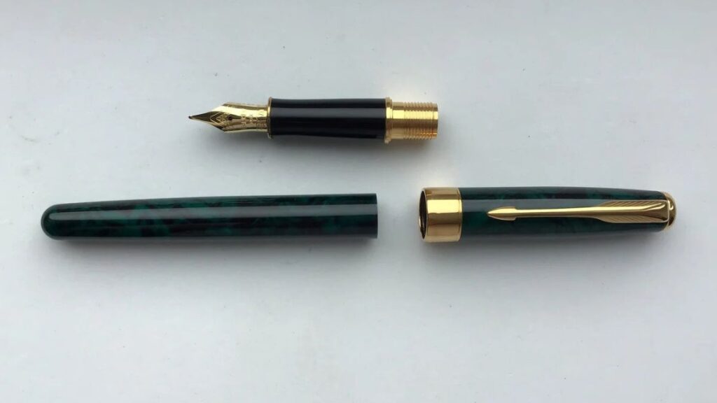Parker Sonnet stylo plume photo